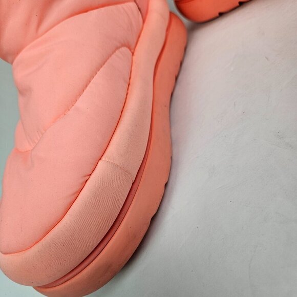 UGG Women's Classic Maxi Mini Bootie Sweetheart 7 1132017 - Picture 8 of 16